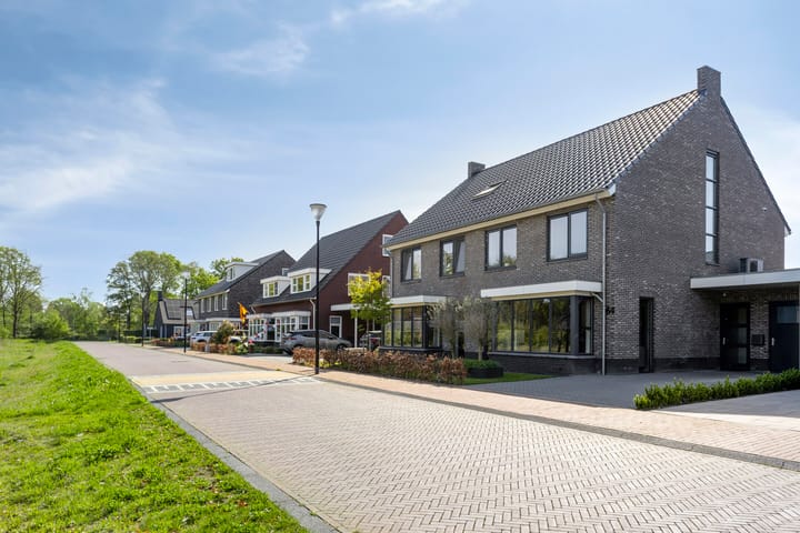 Foto 3 van Trechterbeker 64