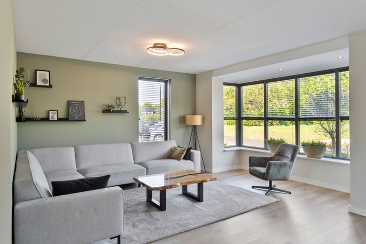 Foto 12 van Trechterbeker 64