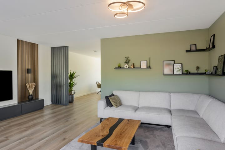 Foto 13 van Trechterbeker 64