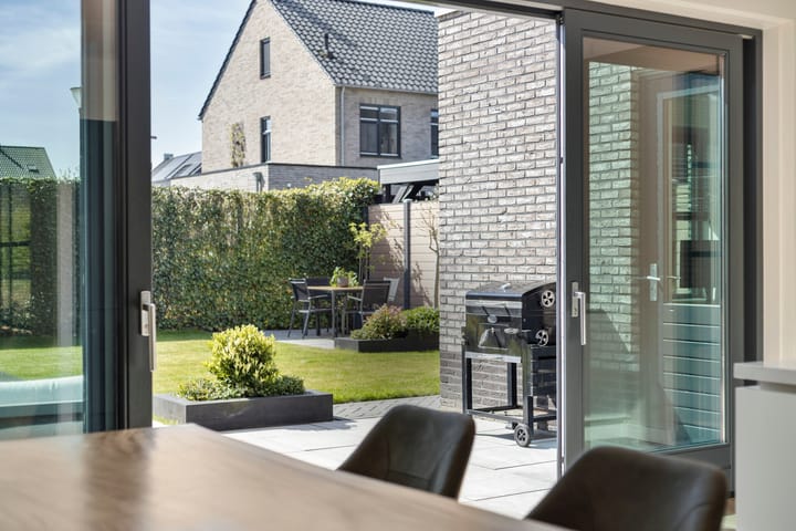 Foto 20 van Trechterbeker 64