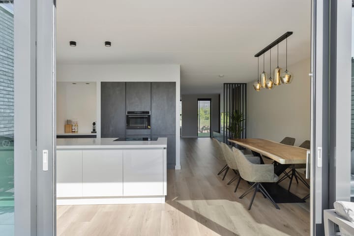 Foto 21 van Trechterbeker 64