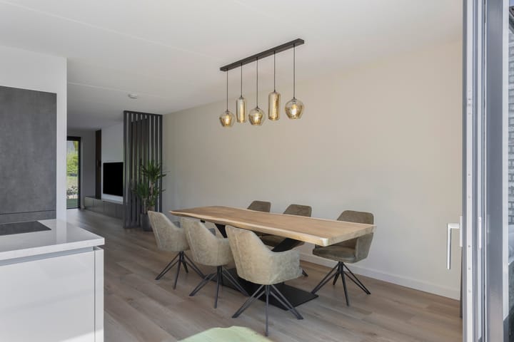 Foto 22 van Trechterbeker 64