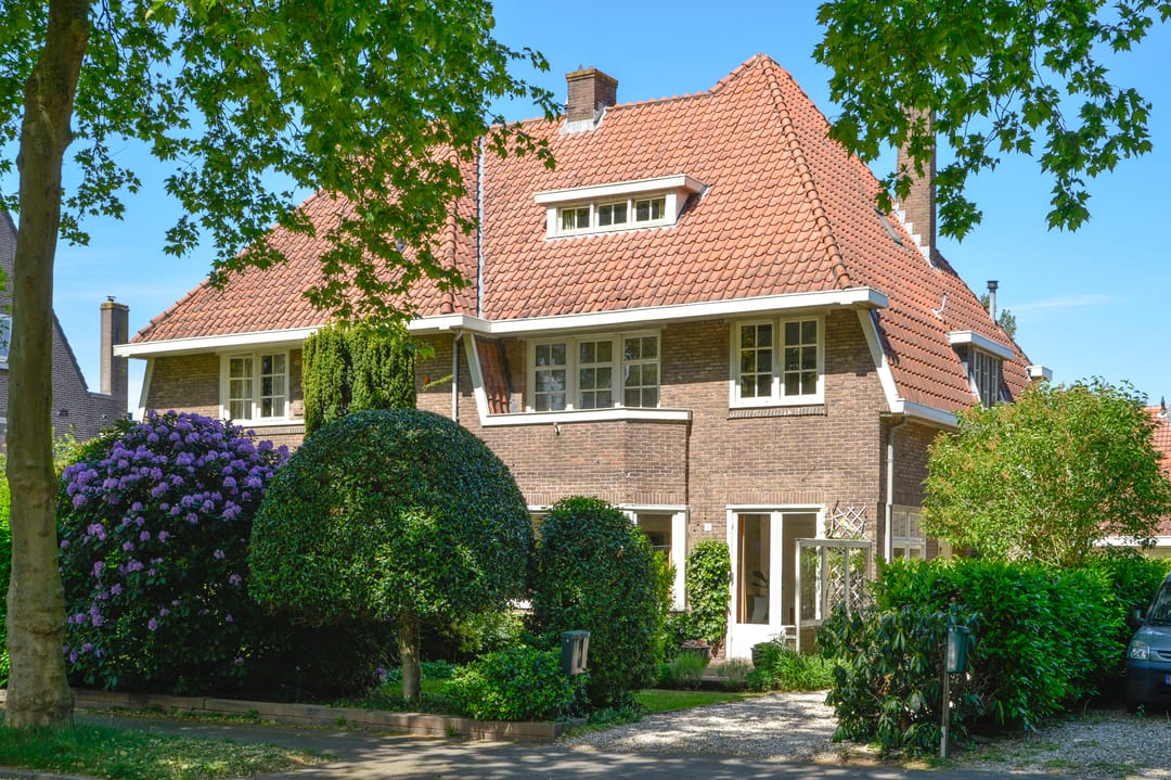 Photo 1 of Burgemeester s'Jacoblaan 9