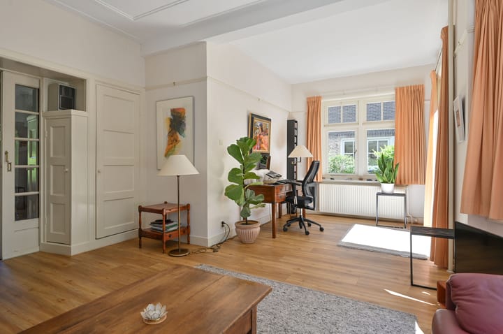 Foto 10 van Burgemeester s'Jacoblaan 9