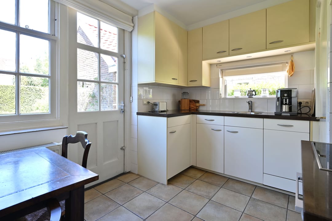 Photo 13 of Burgemeester s'Jacoblaan 9