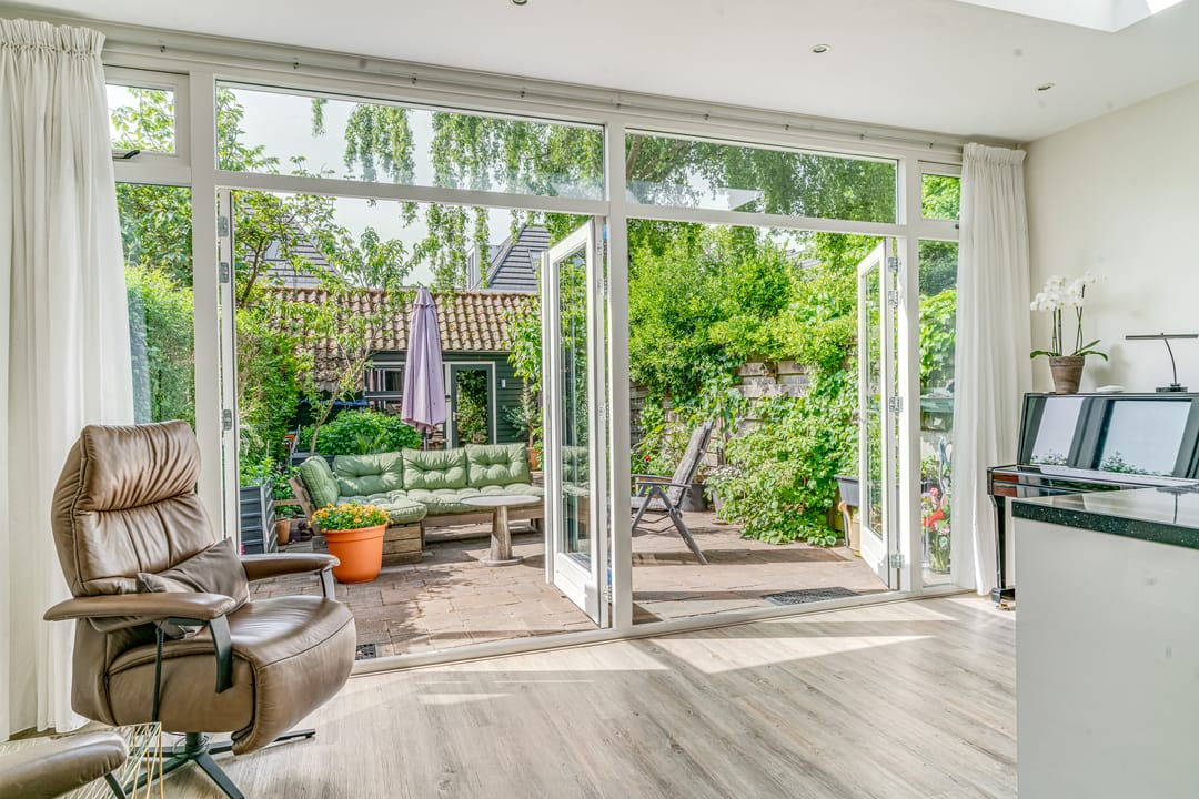 Photo 2 of Oranje Nassaulaan 34