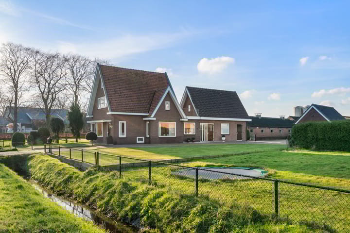 Foto 2 van Hoofdweg 27