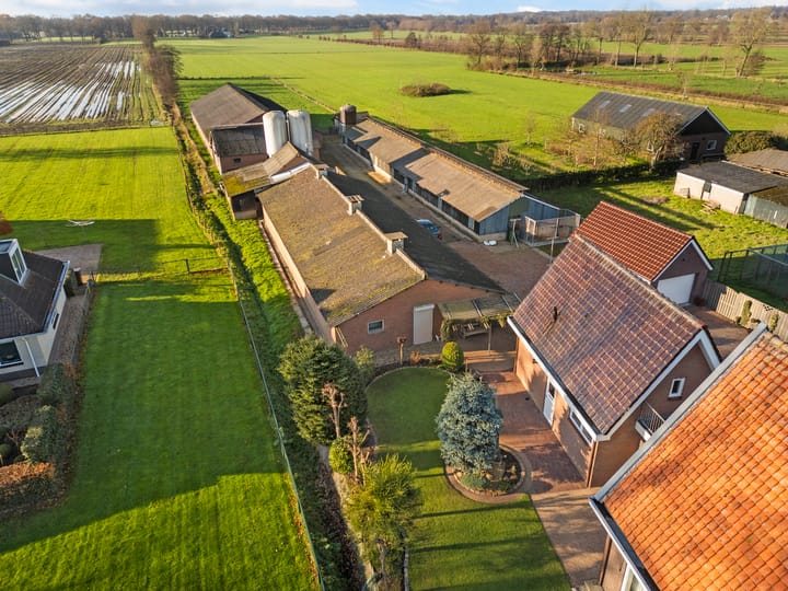 Foto 7 van Hoofdweg 27