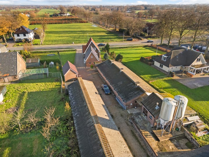 Foto 10 van Hoofdweg 27