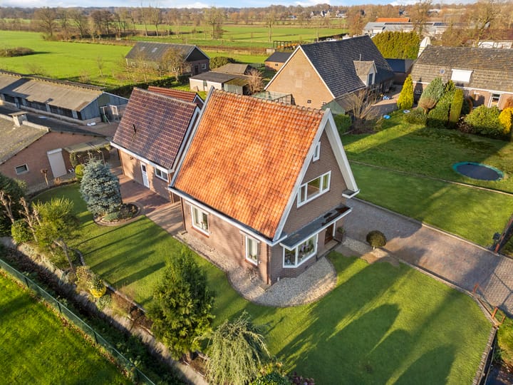 Foto 13 van Hoofdweg 27