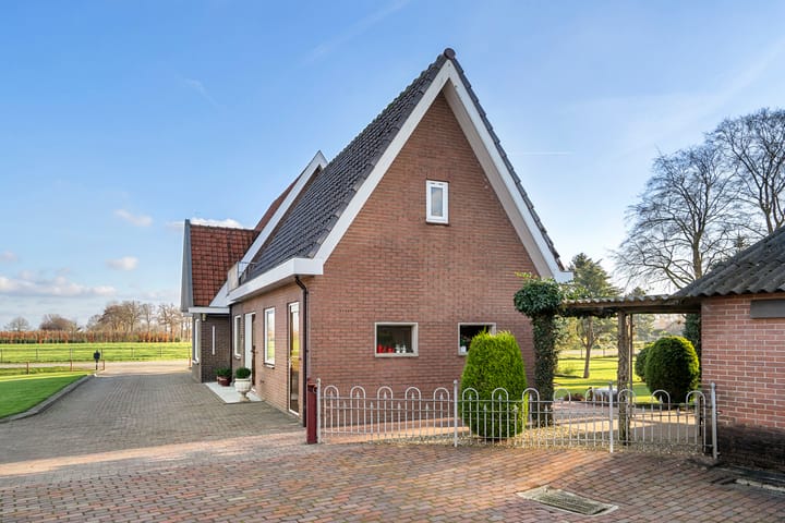 Foto 46 van Hoofdweg 27