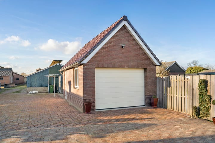 Foto 47 van Hoofdweg 27