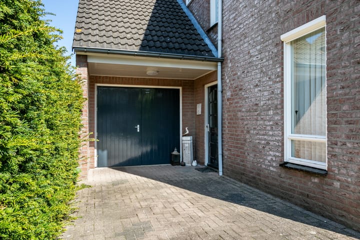 Foto 4 van Carolinenstraat 20