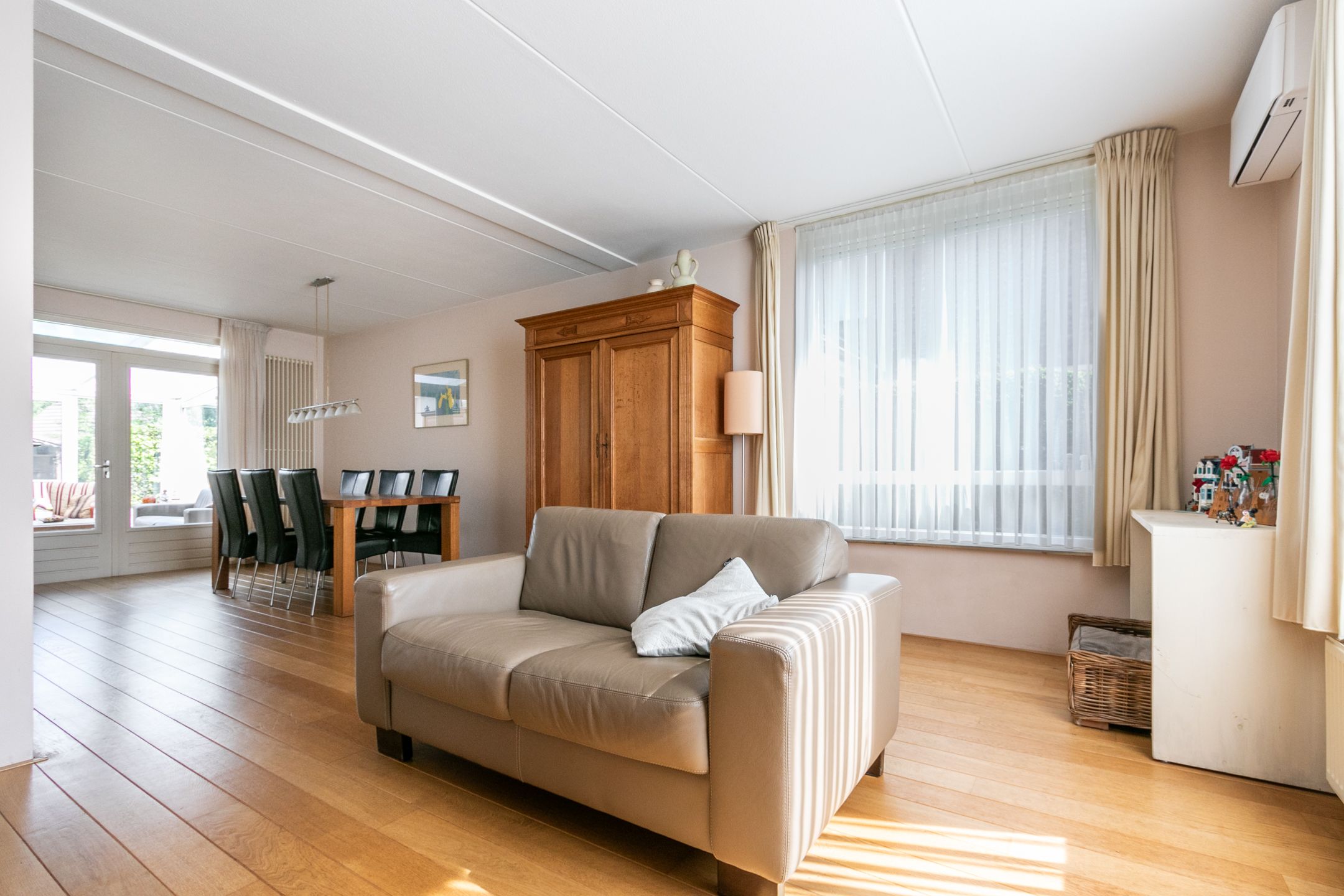 Foto 9 van Carolinenstraat 20