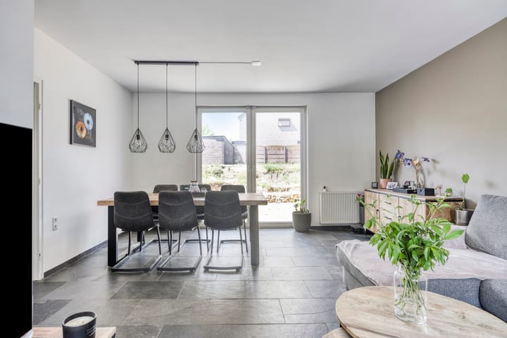 Photo 8 of Veestraat 12-A