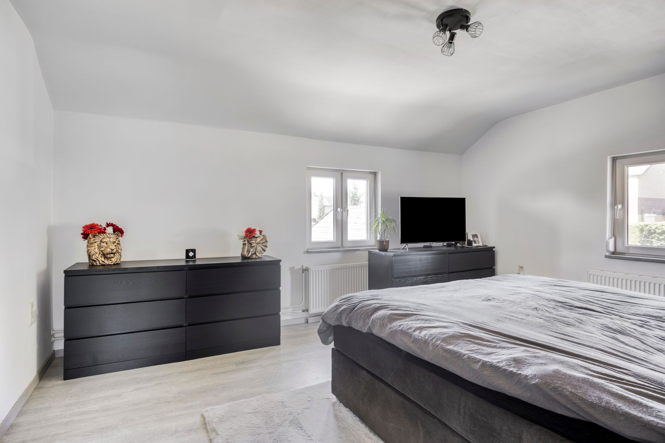 Foto 15 van Veestraat 12-A