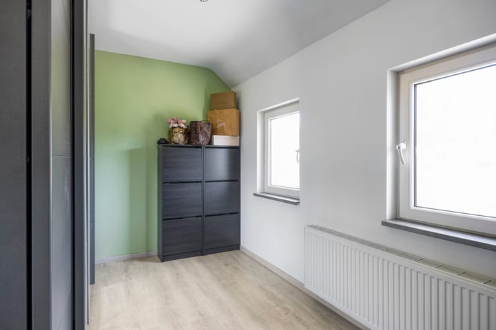 Photo 20 of Veestraat 12-A