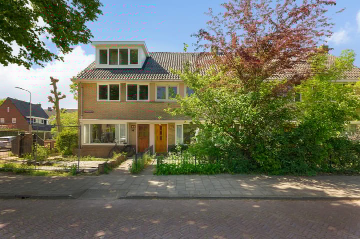 Photo 1 of Eksterstraat 23