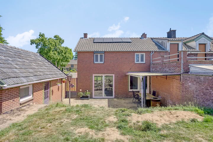 Photo 23 of Veestraat 12-A