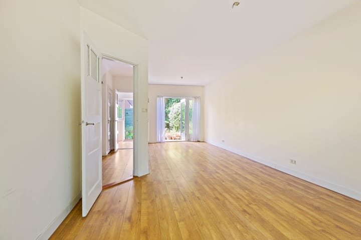 Photo 6 of Eksterstraat 23