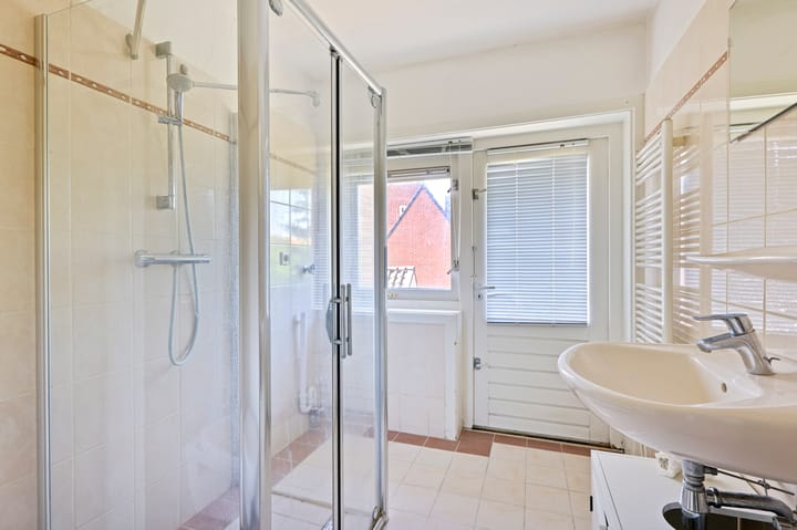 Photo 21 of Eksterstraat 23