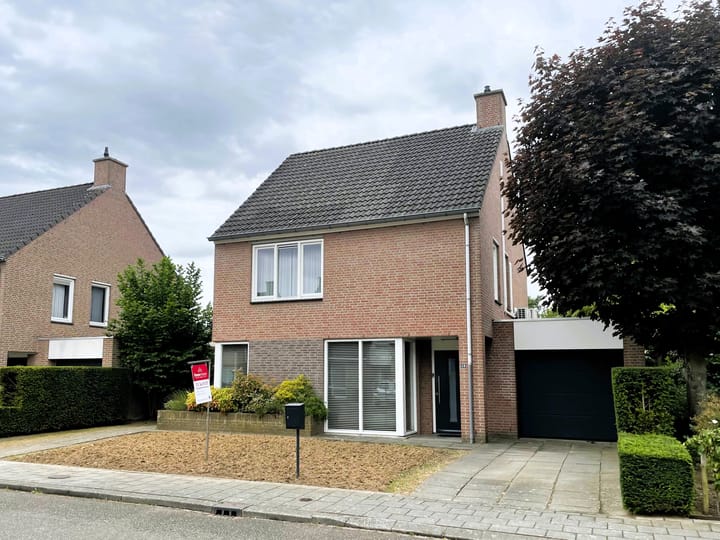 Foto 1 van Brikkenoven 28