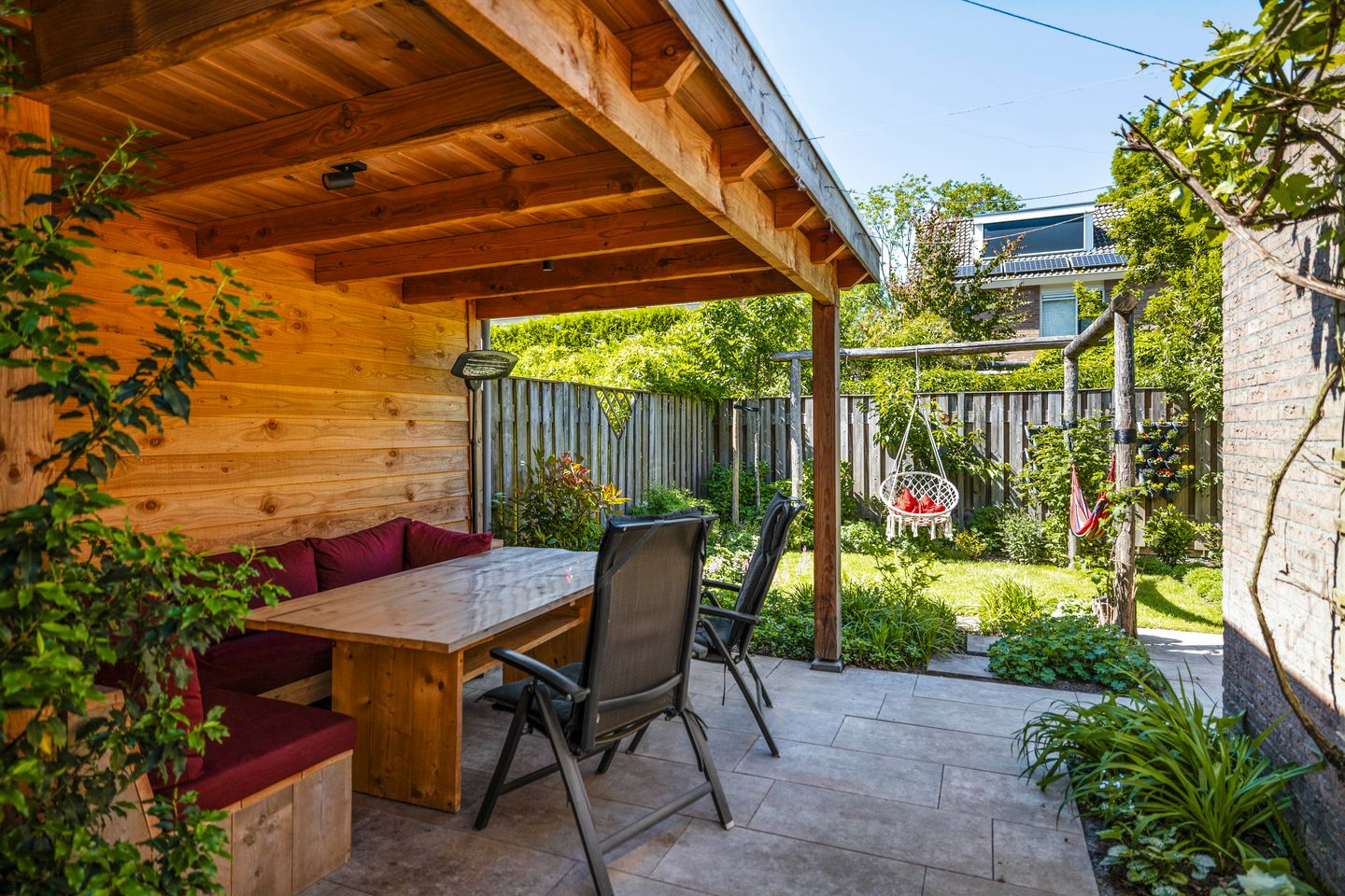 Foto 25 van Kardinaalsmuts 47