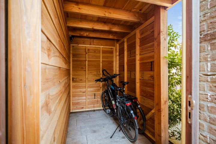 Foto 27 van Kardinaalsmuts 47