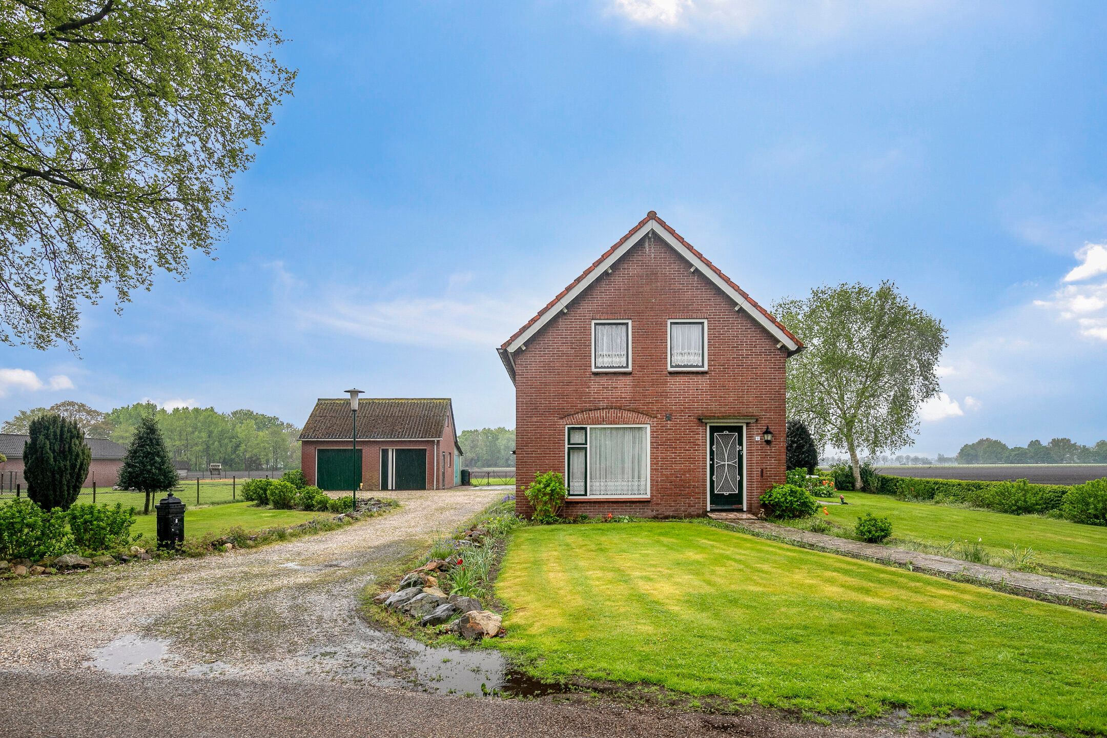 Photo 6 of Brugstraat 8