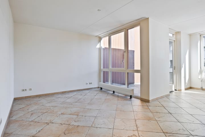 Foto 10 van Prins Hendrikstraat 32-07