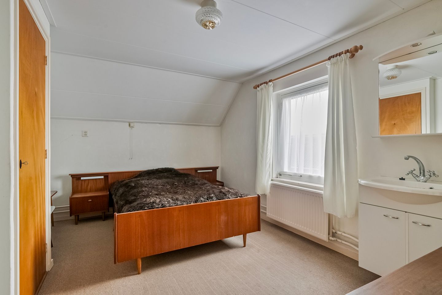 Photo 29 of Brugstraat 8