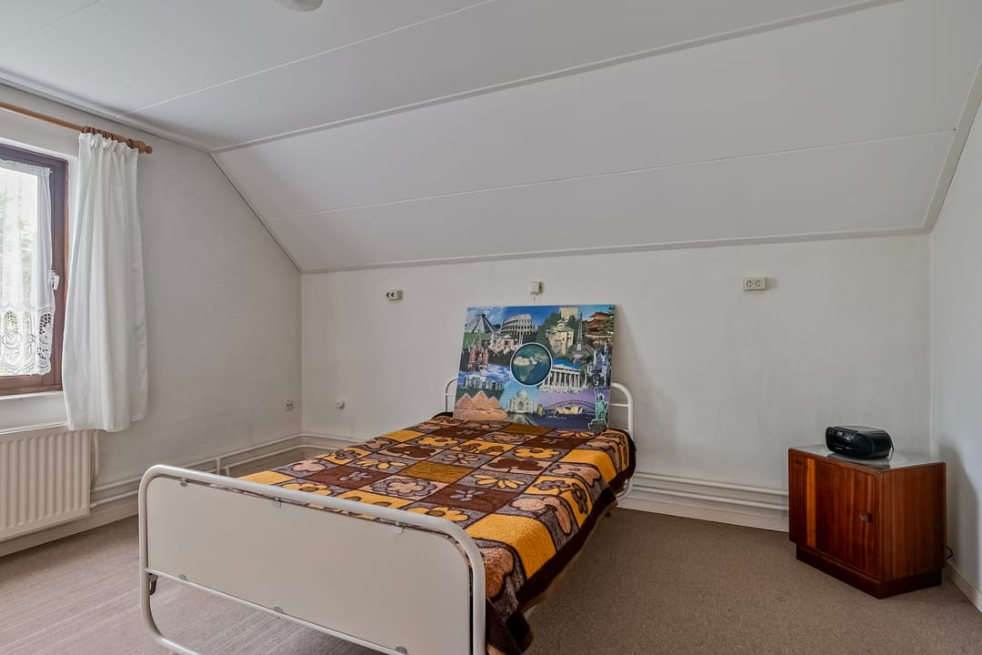 Photo 31 of Brugstraat 8