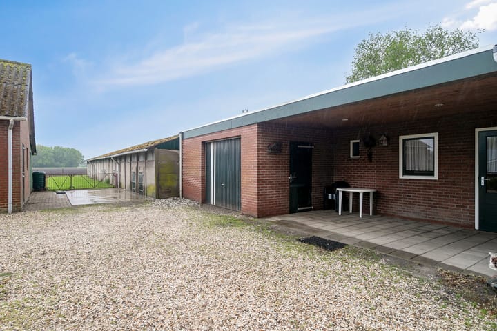 Foto 35 van Brugstraat 8