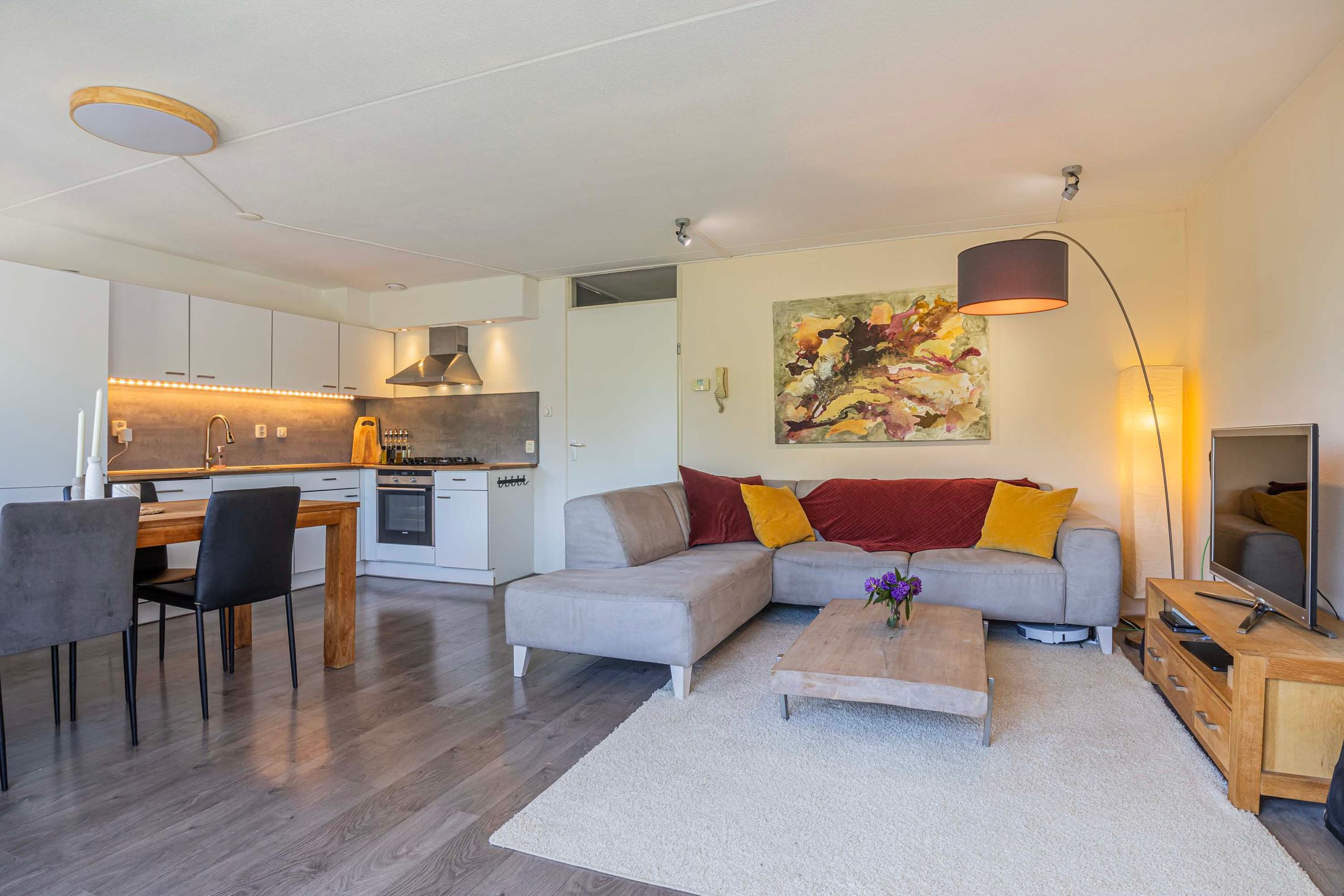 Foto 6 van Weegbree 56