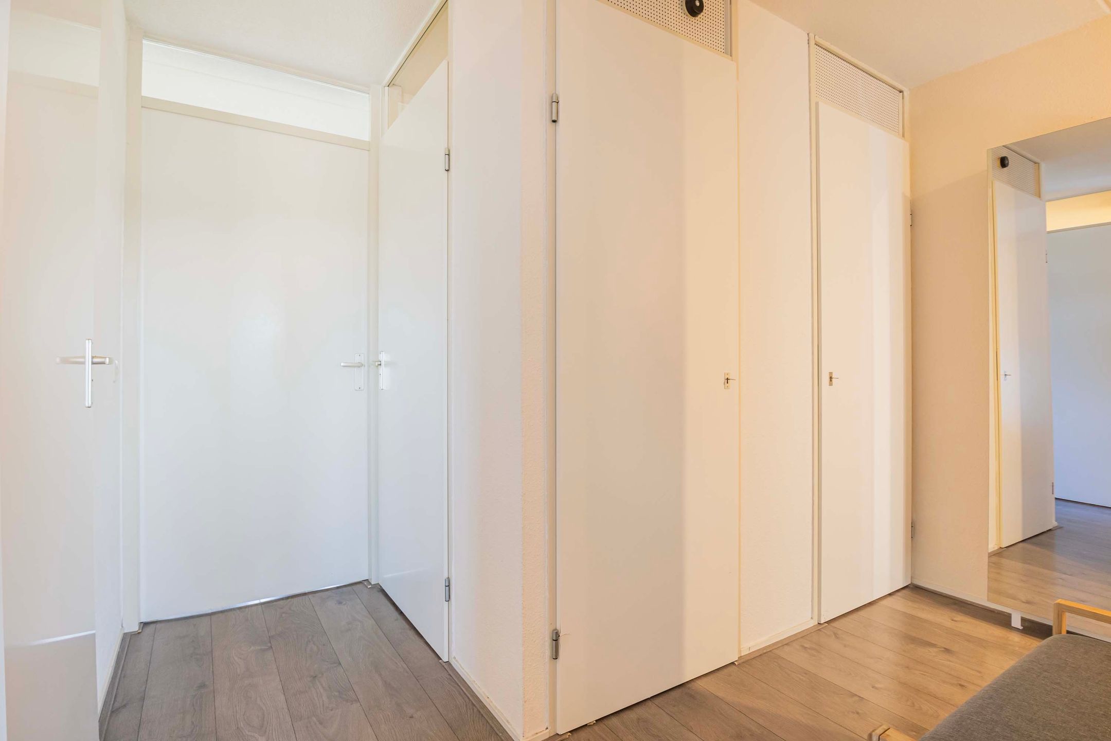 Foto 18 van Weegbree 56