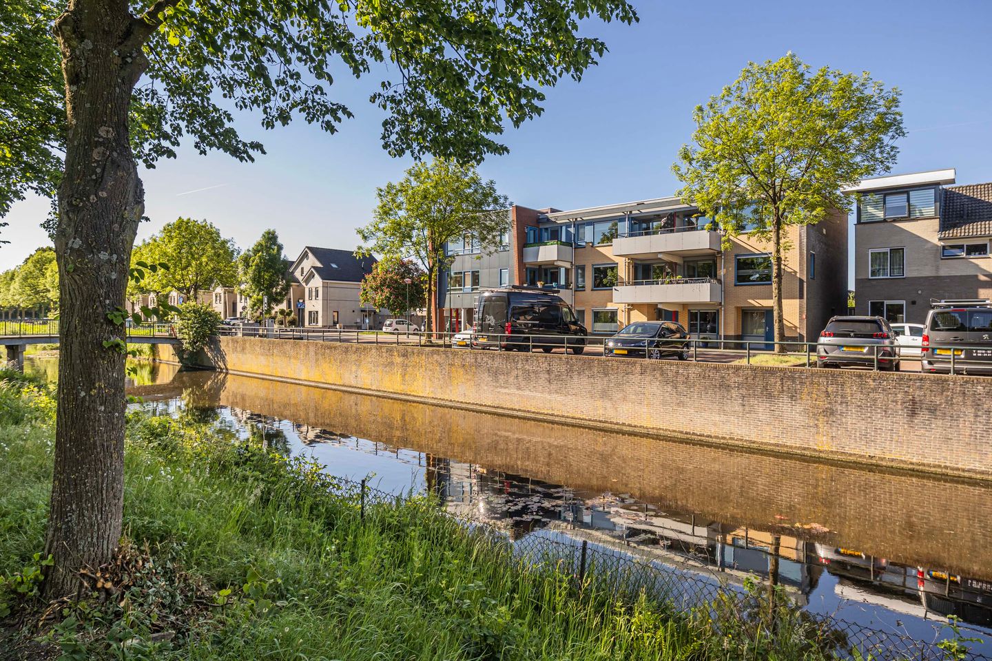 Foto 29 van Weegbree 56