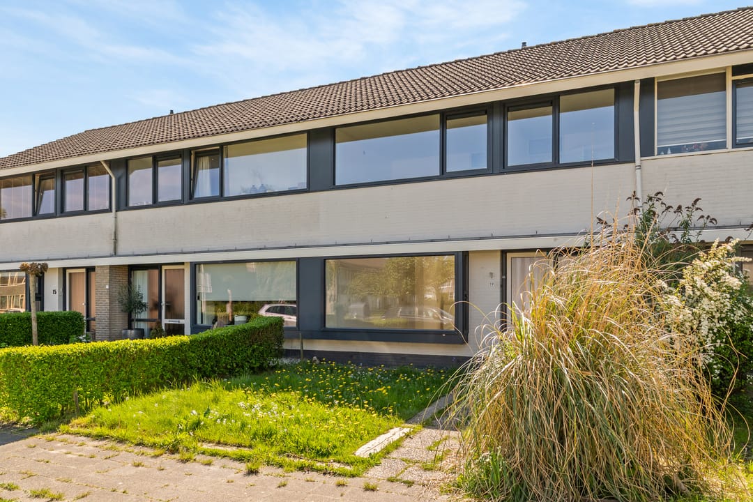 Foto 2 van De Tsjalk 19