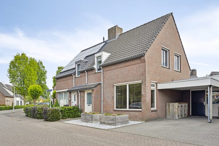 Foto 1 van Kaarsenmaker 1