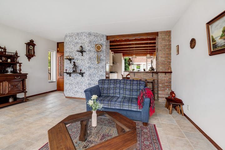 Foto 9 van Esdoornlaan 26