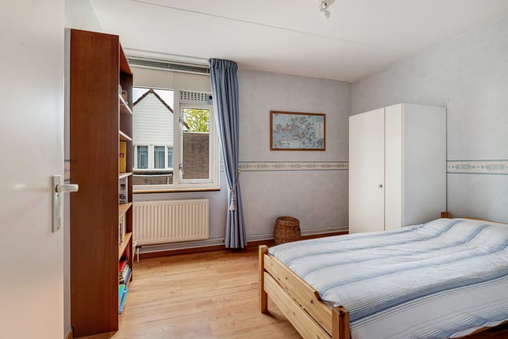 Foto 18 van Esdoornlaan 26