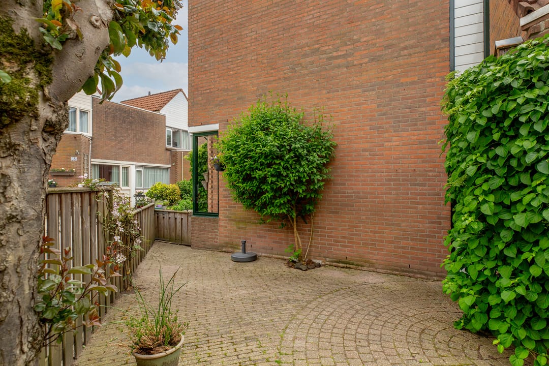 Photo 37 of Esdoornlaan 26