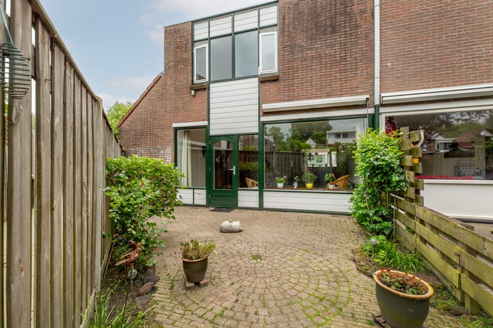 Foto 42 van Esdoornlaan 26