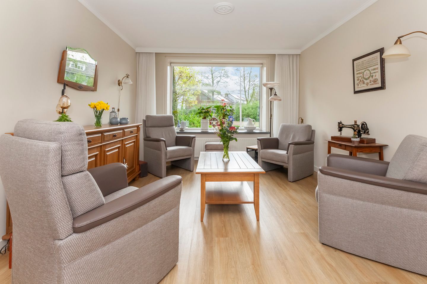 Foto 10 van Van Lennepstraat 34