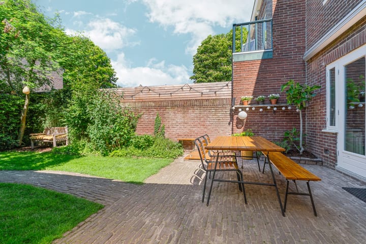 Photo 45 of Gemsstraat 5