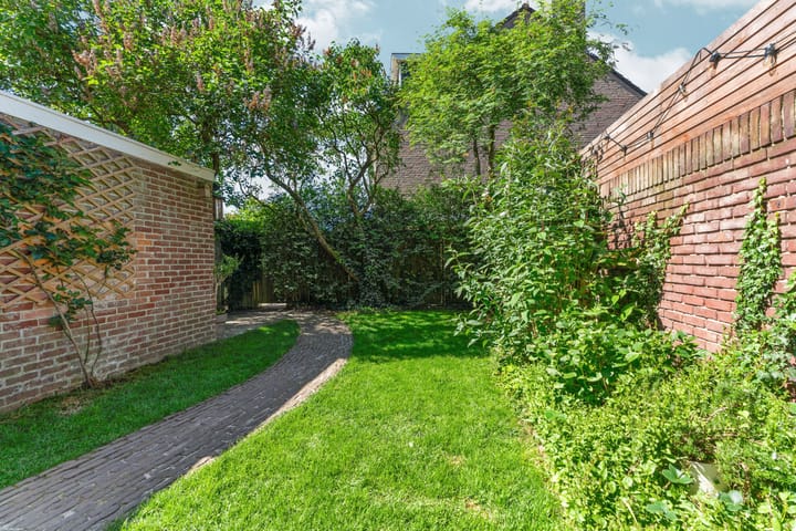 Photo 47 of Gemsstraat 5