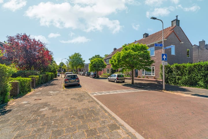 Photo 56 of Gemsstraat 5