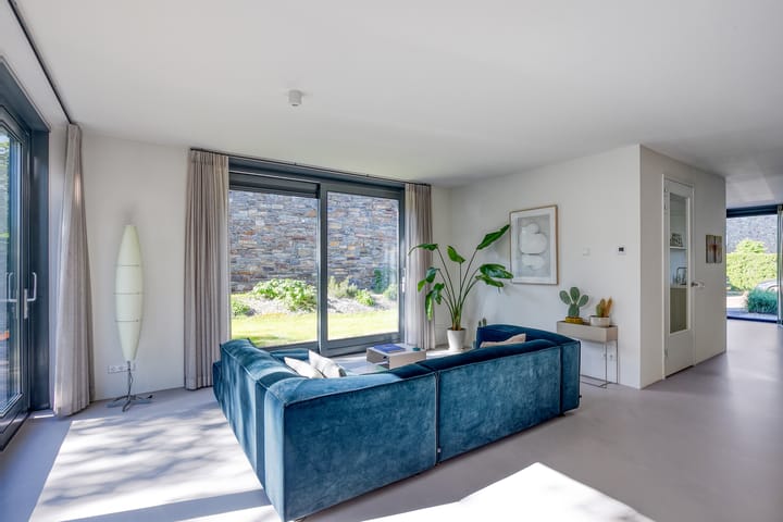 Foto 9 van Mirembelaan 21