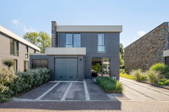 Foto 40 van Mirembelaan 21