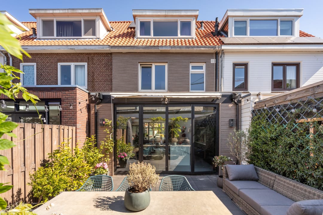 Foto 11 van Floresstraat 120