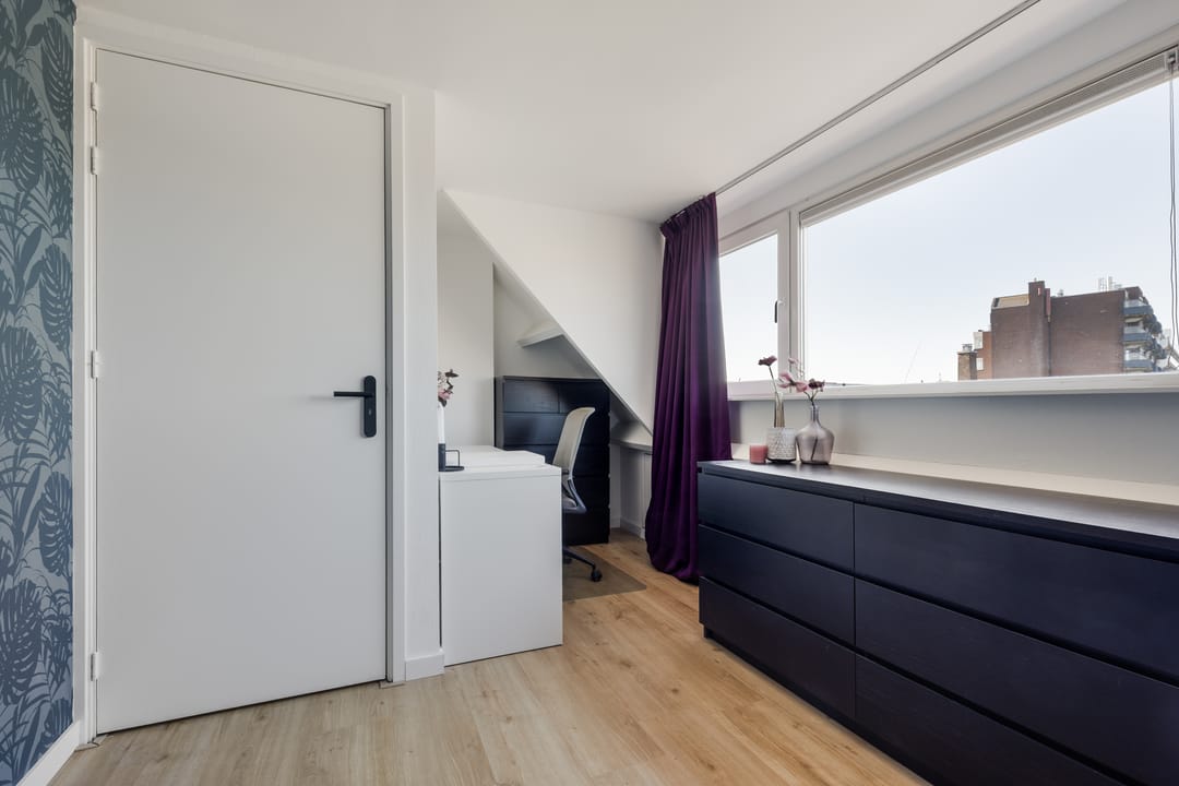 Foto 23 van Floresstraat 120